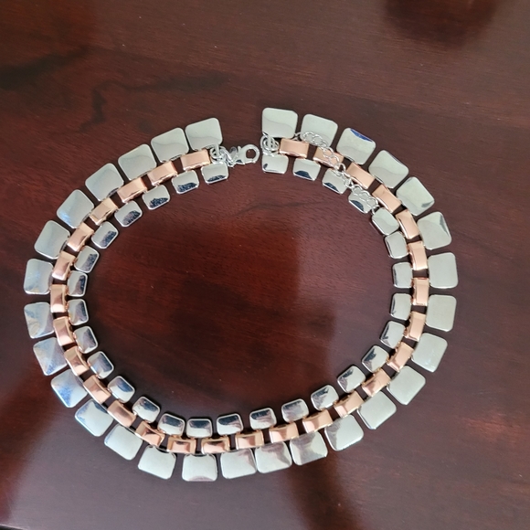 Ladies silver /rose gold Choker Necklace - Picture 2 of 2